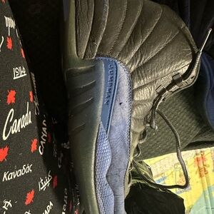 Jordan Men's Black and Blue Jumpman Athletic Sneakers